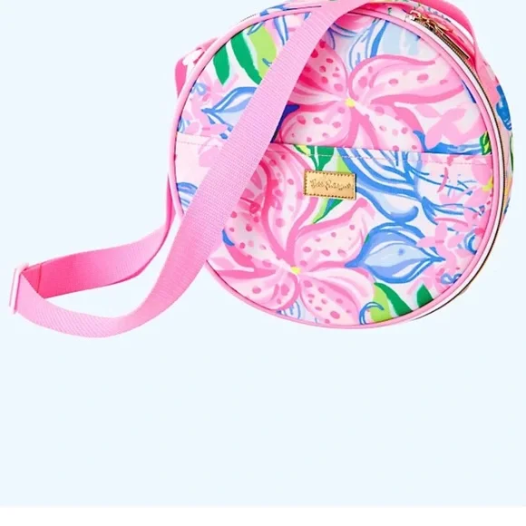 NWOT Lilly Pulitzer Picnic Basket Cooler with Accessories - Picture 2 of 11